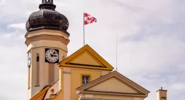 Działka w Lubiążu na sprzedaż i nieruchomość w Wołowie do dzierżawy. Gmina ogłosiła wykazy