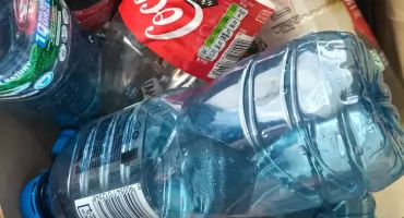 Nawet 100 dni na zwrot z kaucji. Sprawdź, które sklepy w naszym regionie zmieniają zasady