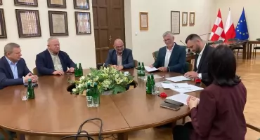 25 mieszkań w Wołowie coraz bliżej. Podpisano umowę na budowę bloku przy ul. Kościuszki