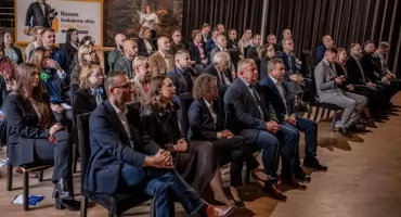 Jak rozwijać firmę i skąd wziąć pieniądze? Przedsiębiorcy rozmawiali o tym w Wołowie